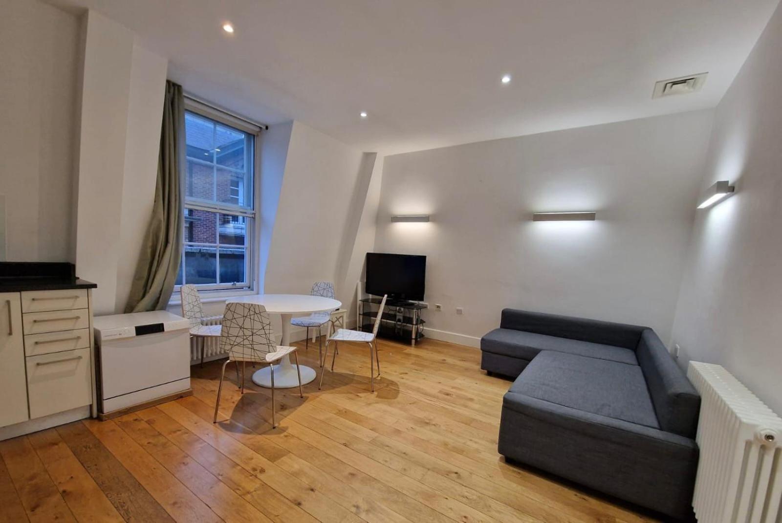 One Bedroom Apartment In Holborn London Bagian luar foto