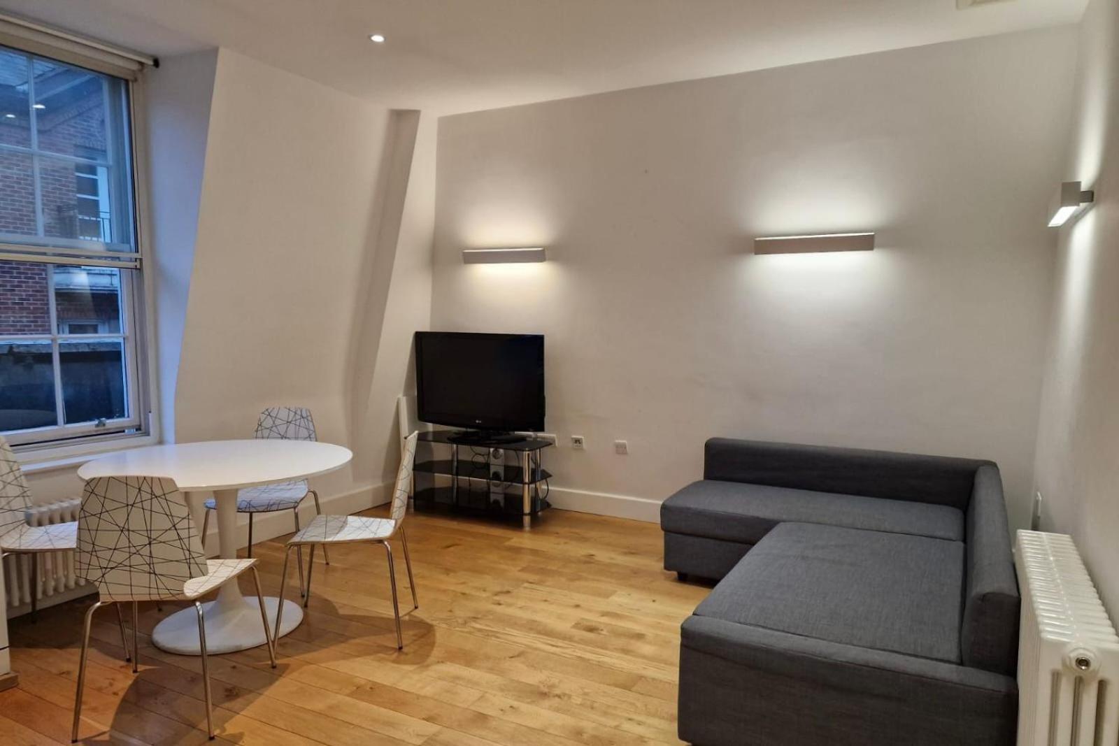One Bedroom Apartment In Holborn London Bagian luar foto